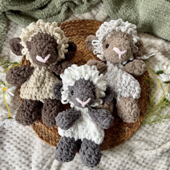 Stuffed Animals & Plushies