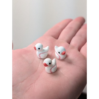 Figurines & Knick Knacks
