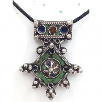 Pendant Necklaces