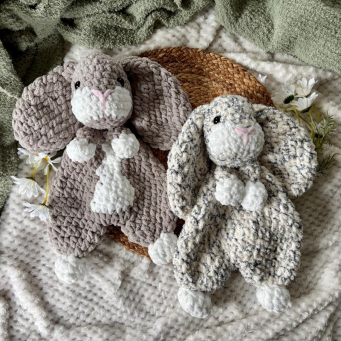 Stuffed Animals & Plushies