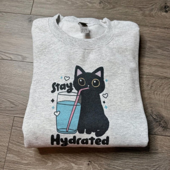 Hoodies & Sweatshirts