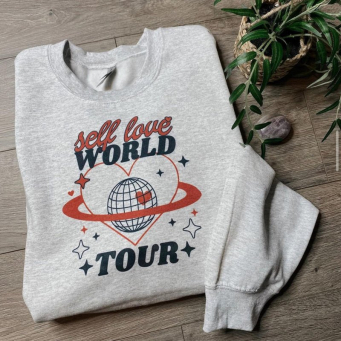 Hoodies & Sweatshirts