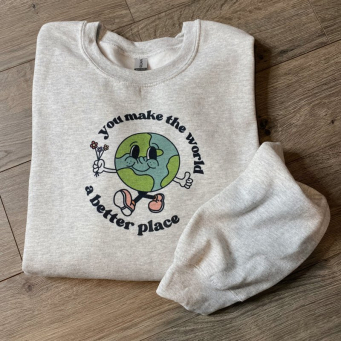 Hoodies & Sweatshirts