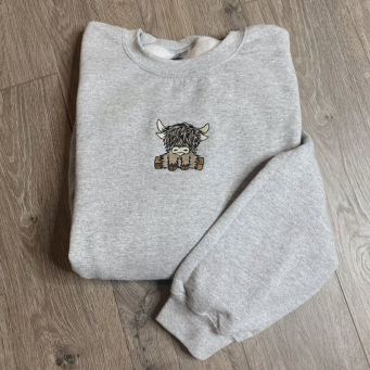 Hoodies & Sweatshirts