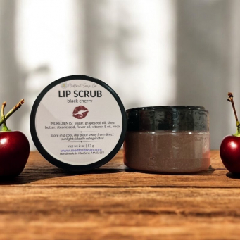 Lip Balms & Glosses