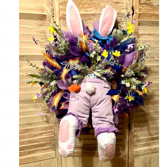 Wreaths & Door Hangers